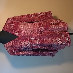 VAN HEUSEN Women's 3/4 Sleeve V-Neck Top, Size Small